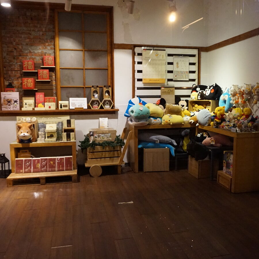 Choosing the right plush size for retail